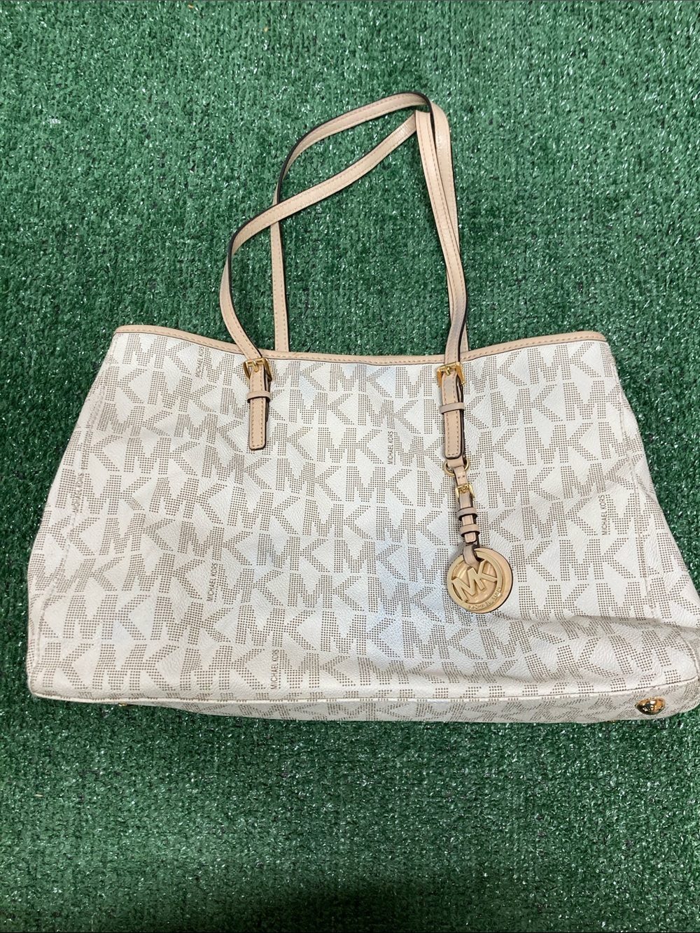 Michael Kors Cream Logo Tote with Gold Accent (OKPM-09-38)